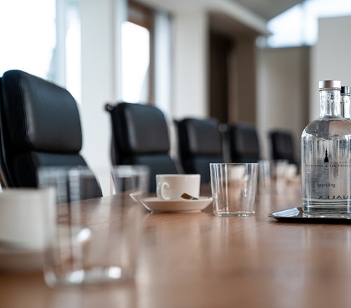 Tabbed feature dummy image